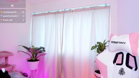 Snapshot of kali_ka chatting on 02.21.25 Kali Ka Please help me with your thumbs up its important dont forget my birthday on October 26 online show from 02.21.25