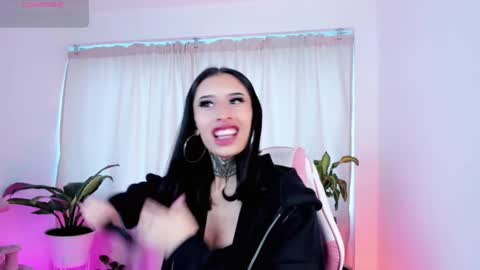 Snapshot of kali_ka chatting on 03.07.25 Kali Ka Please help me with your thumbs up its important dont forget my birthday on October 26 online show from 03.07.25