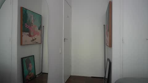 Snapshot of kaligray10 chatting on 02.14.25 kaligray10 online show from 02.14.25