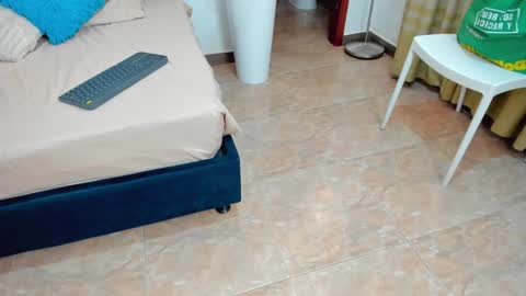 Snapshot of kalimonroee chatting on 01.09.25 KaliMonroe online show from 01.09.25