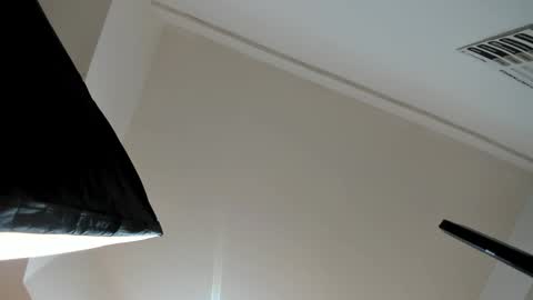 Snapshot of kalimonroee chatting on 01.16.25 KaliMonroe online show from 01.16.25