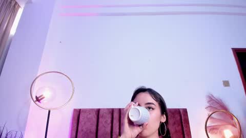 Snapshot of kalimonroee chatting on 02.10.25 KaliMonroe online show from 02.10.25