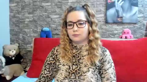 Snapshot of kalindahot chatting on 02.18.26 kalindahot online show from 02.18.26