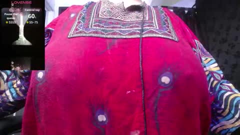 Snapshot of kalpananaisha_ chatting on 10.13.25 Alisha online show from 10.13.25
