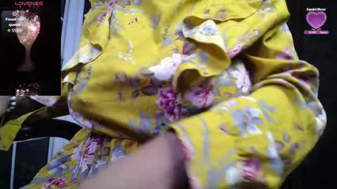 Snapshot of kalpananaisha_ chatting on 10.22.25 Alisha online show from 10.22.25