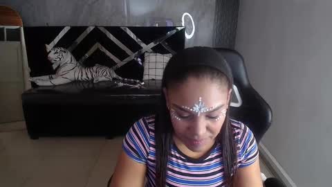 Kamala. Live 2100 - 600 online show from 10.21.25