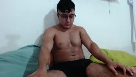 Snapshot of kamenov07 chatting on 12.29.24 kamenov07 online show from 12.29.24