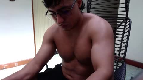 Snapshot of kamenov07 chatting on 01.16.25 kamenov07 online show from 01.16.25