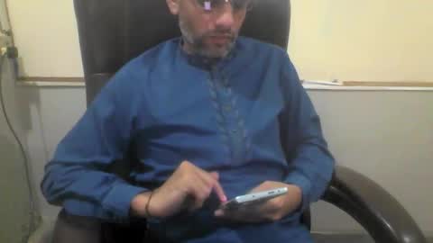 kami99099 online show from 10.17.25
