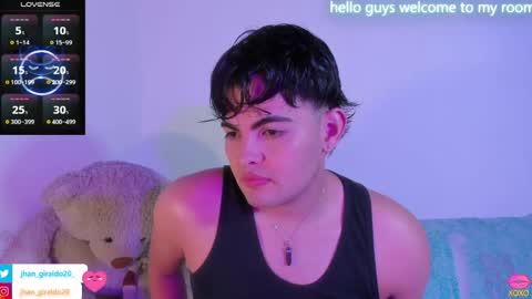 Snapshot of kami_22 chatting on 05.18.26 camilo independent model online show from 05.18.26