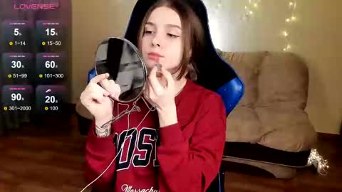 Snapshot of kami_mur chatting on 01.31.25 Kami mur online show from 01.31.25