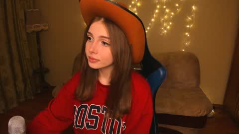 Snapshot of kami_mur chatting on 02.12.25 Kami mur online show from 02.12.25