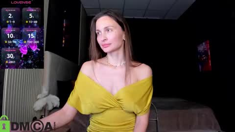 Kamila GMT2 Tue 10 AM - 4 PMWed 3-9 AM Thur 3-9 AM Fri 3-9 AM Sat 10 AM - 4 PM. online show from 10.05.25