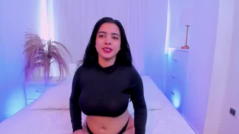 Kamila Betancourt online show from 02.28.25