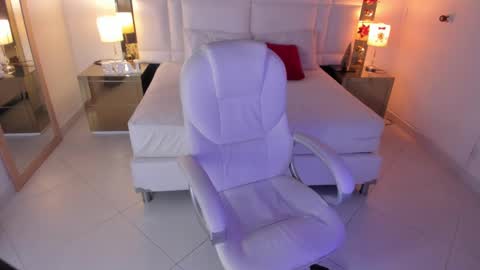 Kamila online show from 12.13.24