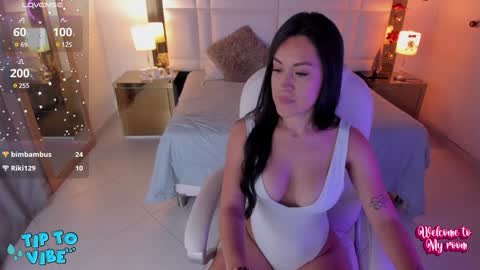 Kamila online show from 12.21.24