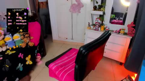 Snapshot of kandygirl_023 chatting on 06.05.26 hello Im Danni online show from 06.05.26