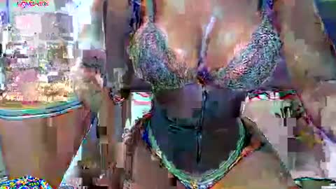 Paola online show from 01.21.25