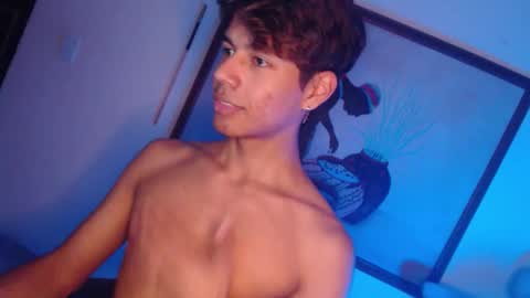 Snapshot of kaorimatsui_ chatting on 11.08.25 Kaori Matsui online show from 11.08.25