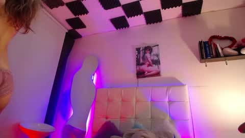 Snapshot of kaoz_33 chatting on 03.02.25 kaoz_33 online show from 03.02.25