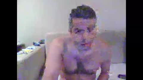 Snapshot of kap400 chatting on 01.01.25 kap400 online show from 01.01.25