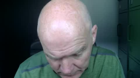 Snapshot of kapitein_rob chatting on 11.05.25 Robbie online show from 11.05.25