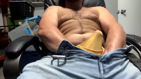 Snapshot of kaptainsmok36 chatting on 11.12.25 kaptainsmok36 online show from 11.12.25