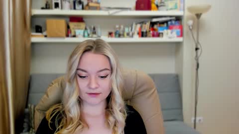 Kara. Off from 15th till 24th of December online show from 10.22.25