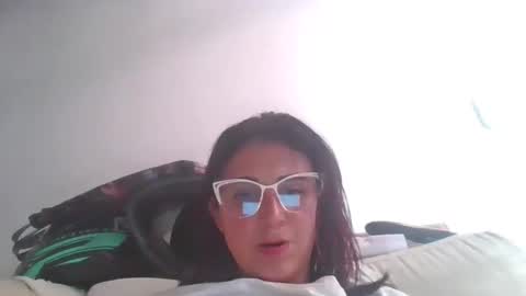 karen58526 online show from 04.21.26