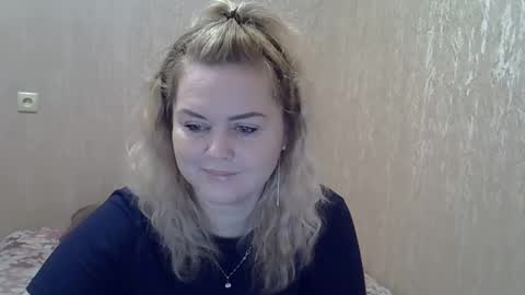 karennelsonx online show from 01.12.25