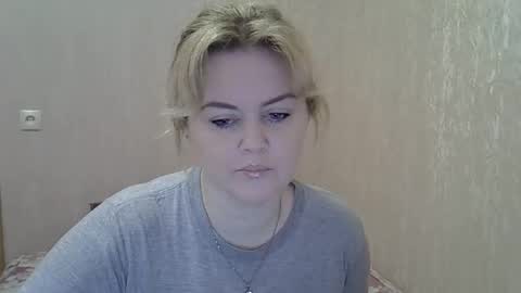 karennelsonx online show from 01.23.25