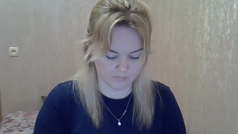 karennelsonx online show from 02.04.25