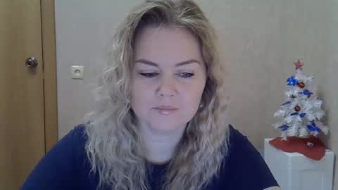 karennelsonx online show from 12.22.25