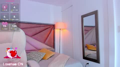 Snapshot of karenpautt chatting on 12.10.24 Karen online show from 12.10.24