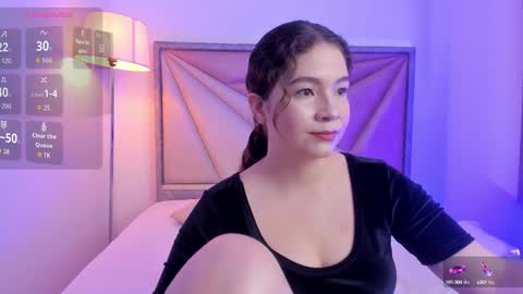 Snapshot of karenpautt chatting on 09.30.25 Karen online show from 09.30.25