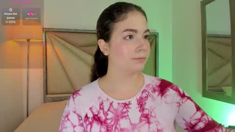 Snapshot of karenpautt chatting on 01.11.26 Karen online show from 01.11.26