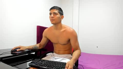 Snapshot of karimvani chatting on 05.20.26 Felipe online show from 05.20.26