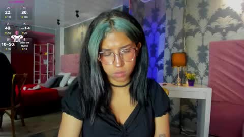 Karina online show from 11.22.25