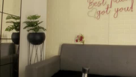 Snapshot of karina_gomez_18 chatting on 02.10.26 Kari online show from 02.10.26