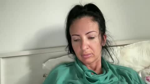 Karina online show from 11.04.25