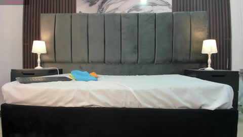 Snapshot of karinasimonz chatting on 04.17.26 KarinaSimonz online show from 04.17.26