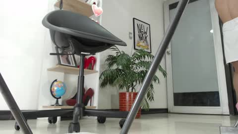 Karin online show from 02.05.25