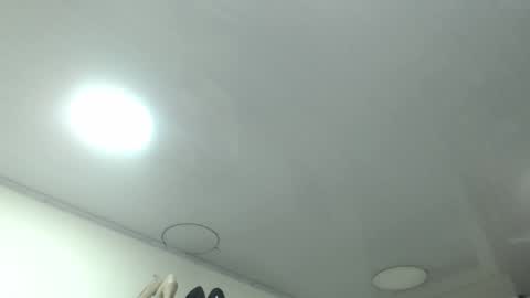 Karin online show from 02.12.25