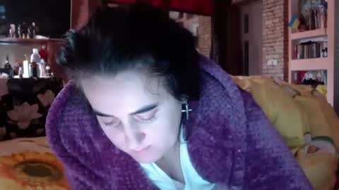 karinkabrunetka2 online show from 12.15.25