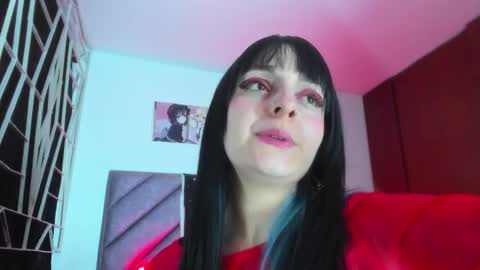 Snapshot of karinna__raven chatting on 11.19.25 KARINNA RAVEN online show from 11.19.25