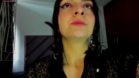KARINNA  RAVEN online show from 07.31.26