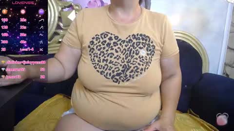 Snapshot of karito_mature17 chatting on 12.18.24 Karito online show from 12.18.24