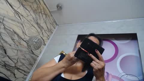 Snapshot of karito_mature17 chatting on 09.12.25 Karito online show from 09.12.25