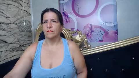 Snapshot of karito_mature17 chatting on 11.03.25 Karito online show from 11.03.25