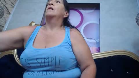 Snapshot of karito_mature17 chatting on 11.05.25 Karito online show from 11.05.25